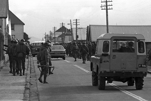 Operación Rosario-Soldados argentinos en Stanley (1982) | Wikimedia Commons 