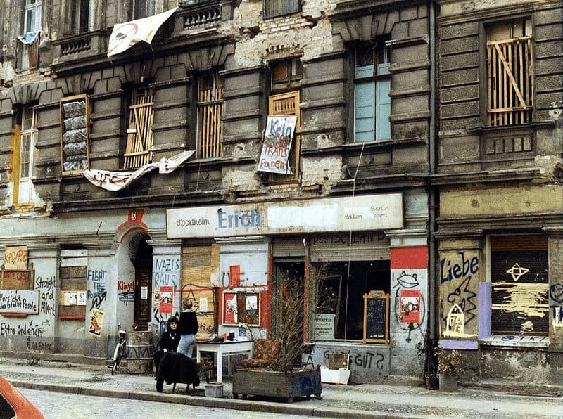 East Berlin (June 1990) | Renate Hildebrandt | Wikimedia Commons