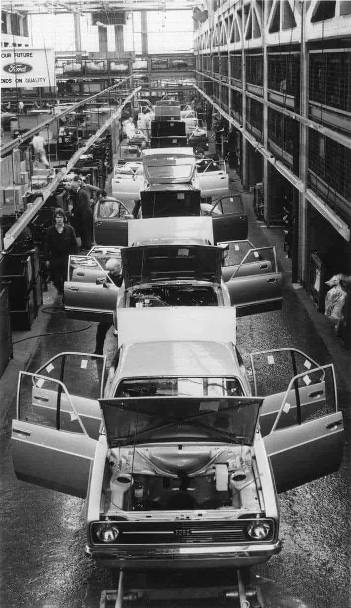 Ford Escorts on an Assembly Line, 1970s | Wikimedia Commons