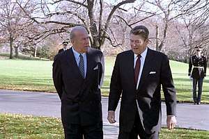 George Shultz and President Reagan (1986) | Wikimedia
