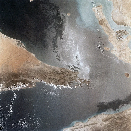 STS004-37-316- Strait of Hormuz.jpg (12 February, 2021) NASA Image and Video Library | Wikimedia