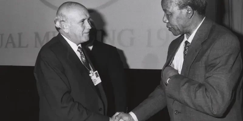 Frederik de Klerk with Nelson Mandela - World Economic Forum Annual Meeting Davos 1992